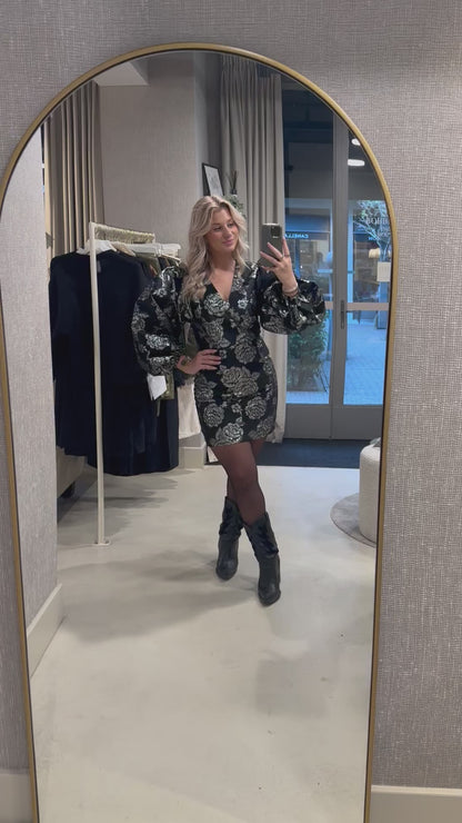 Lia Dress